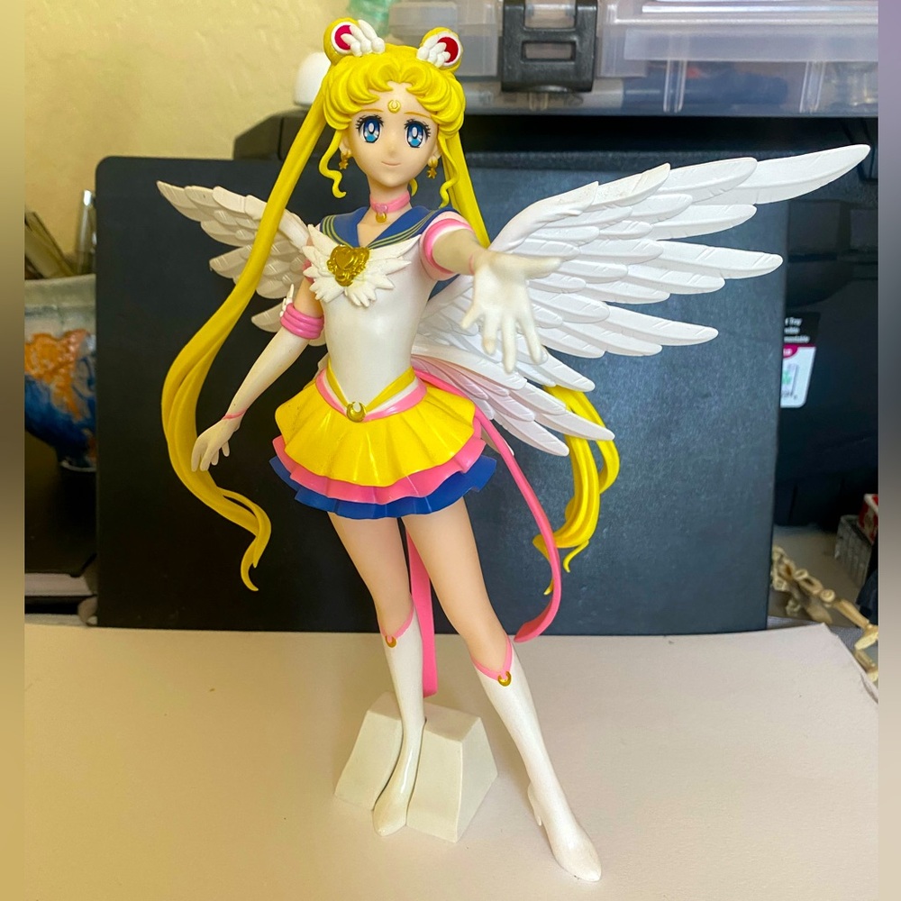 Sailor Moon Eternal Glitter & Glamours Eternal Sailor Moon (Ver.A)